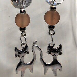 No. 428 - Handmade earrings with Tibetan silver cat charms